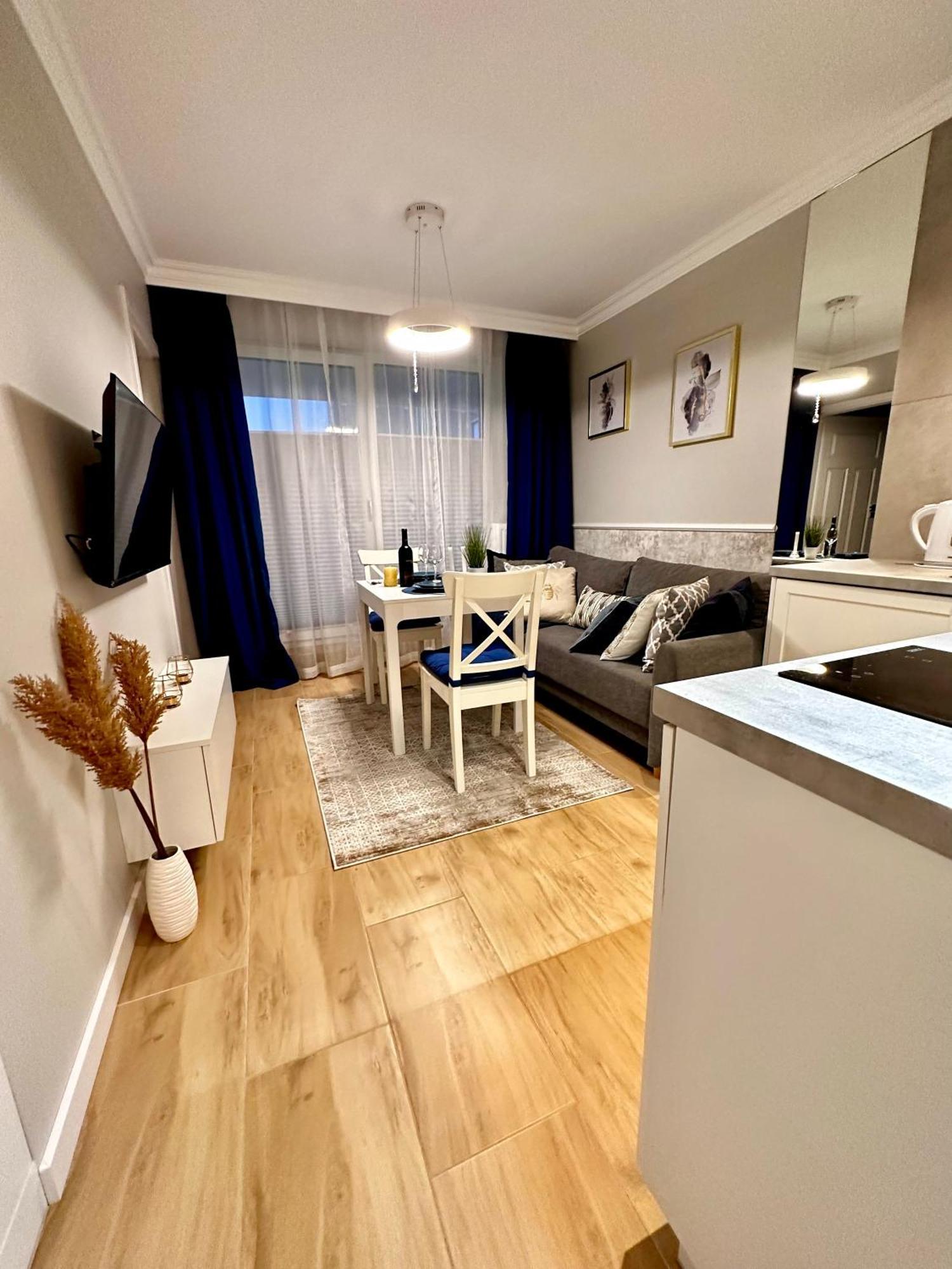 Apartamenty Kielce- Apartament Szmaragd Przy Zalew Kielecki, Faktura, Parking, Centrum Екстериор снимка