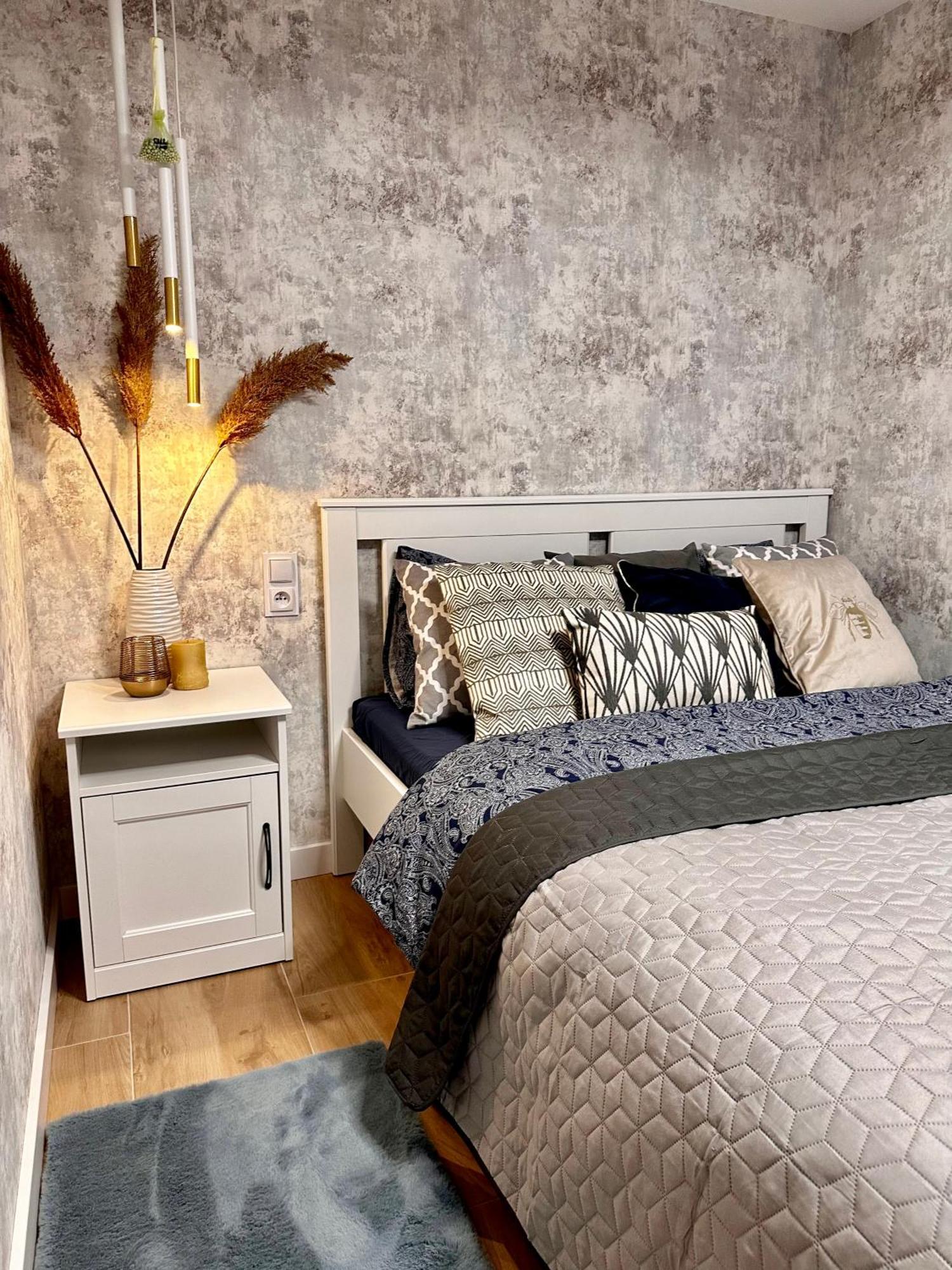 Apartamenty Kielce- Apartament Szmaragd Przy Zalew Kielecki, Faktura, Parking, Centrum Екстериор снимка