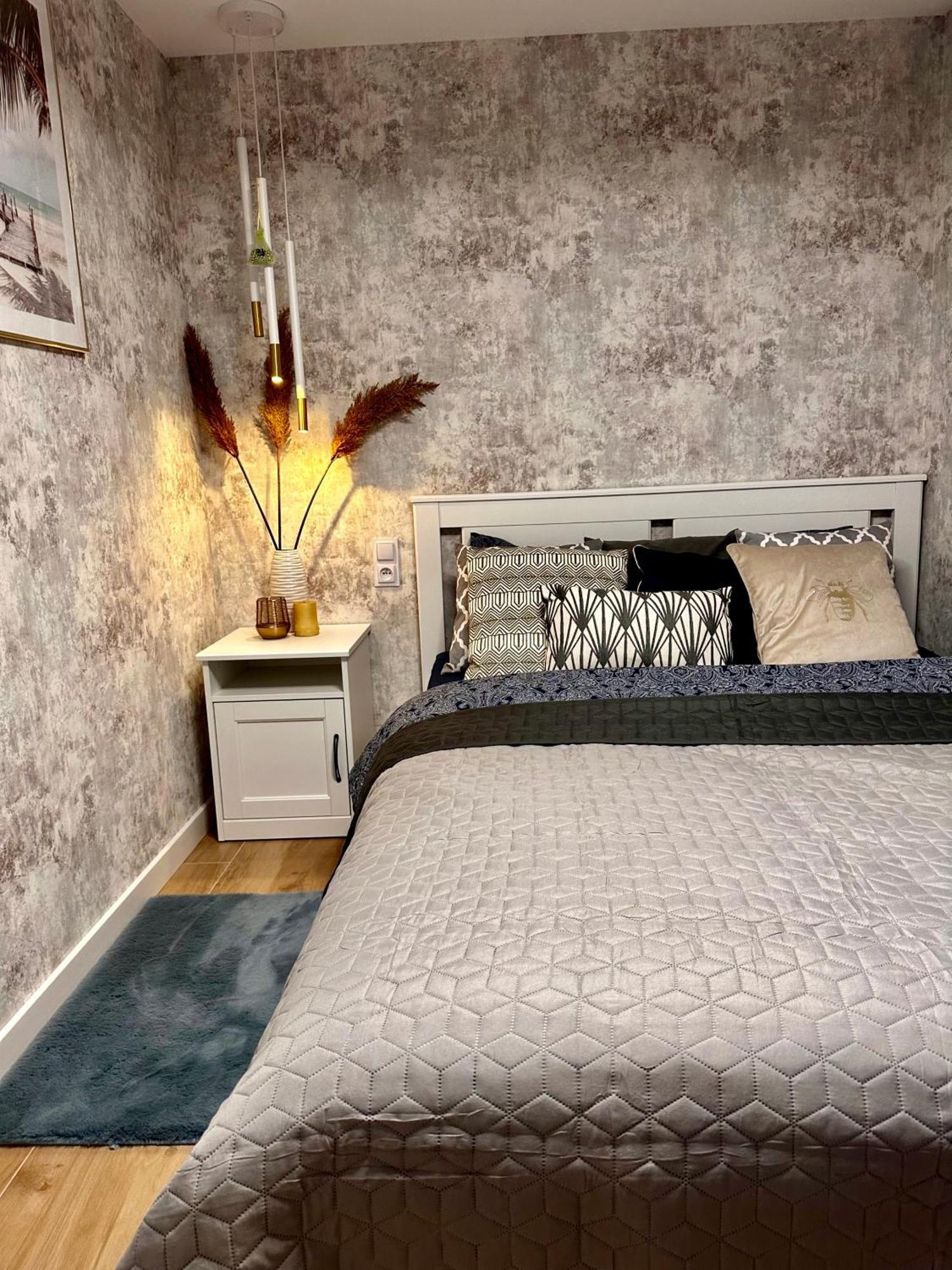 Apartamenty Kielce- Apartament Szmaragd Przy Zalew Kielecki, Faktura, Parking, Centrum Екстериор снимка